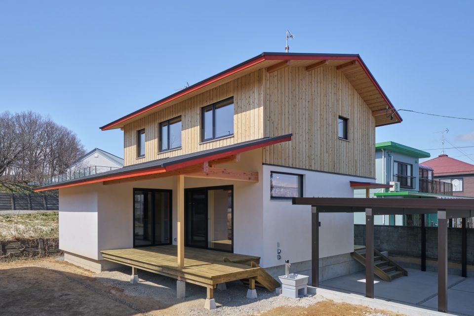 住むほど実感〜断熱&珪藻土のぬくもりの家〜 / 飯綱町